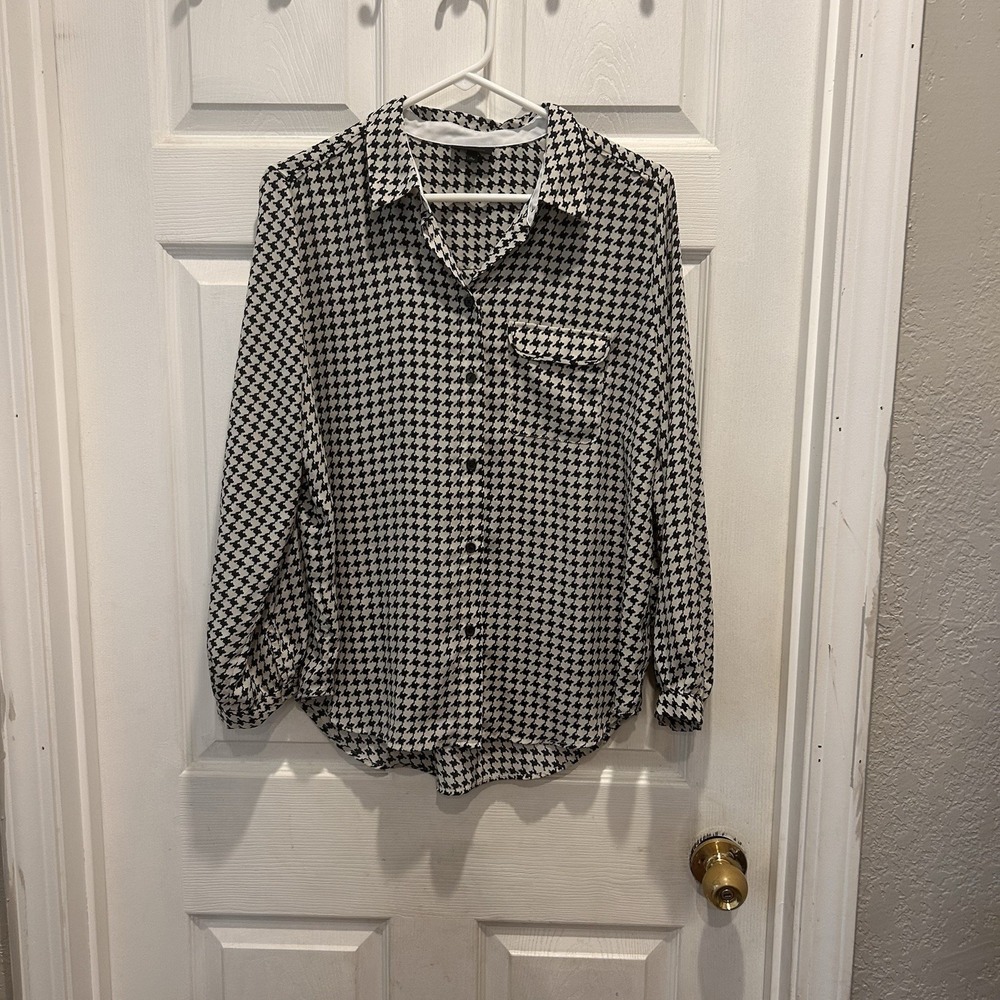 Who What Wear Womens Large Houndstooth Button Down Shirt Black White Long Sleeve